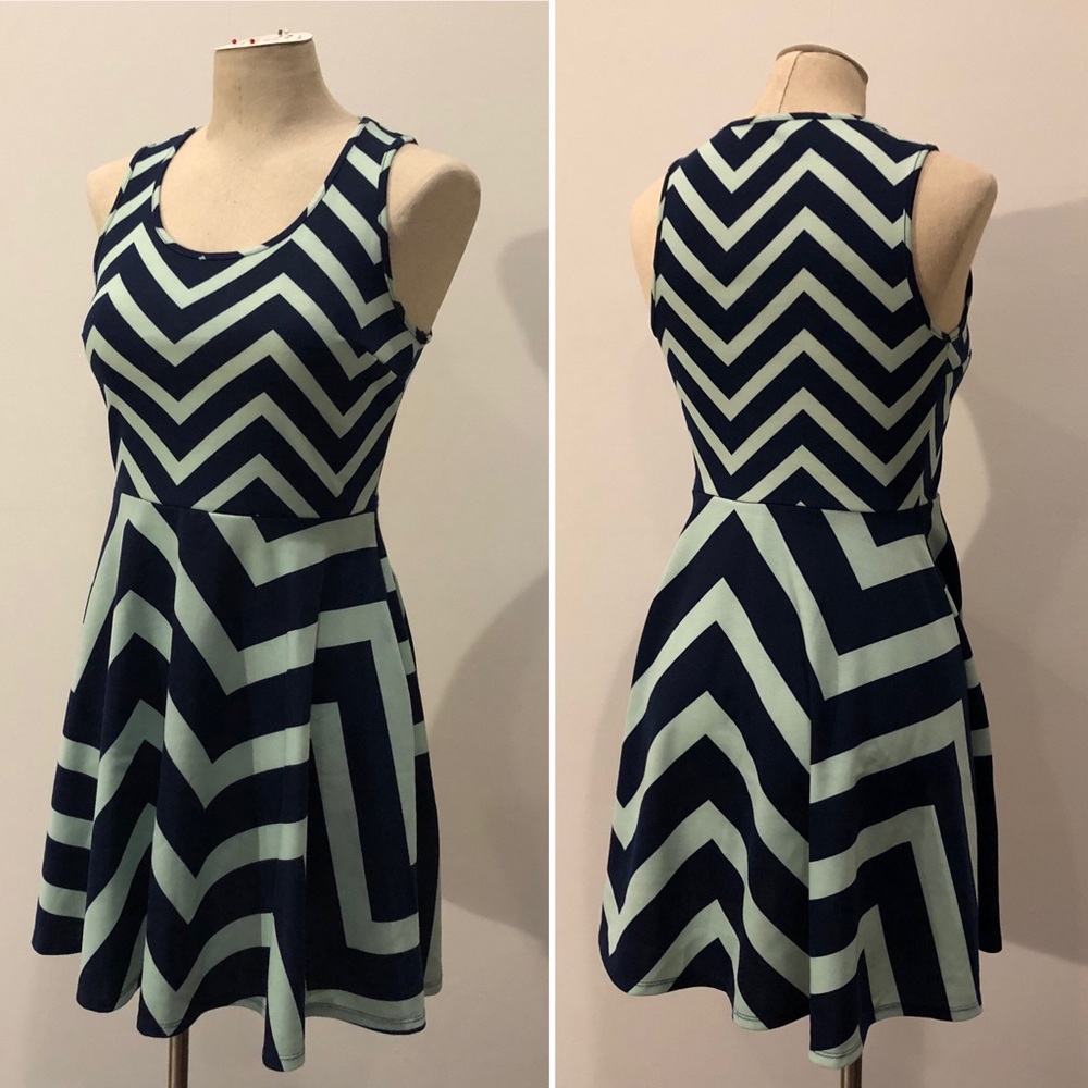 Herringbone dress! - Picture 1 of 4
